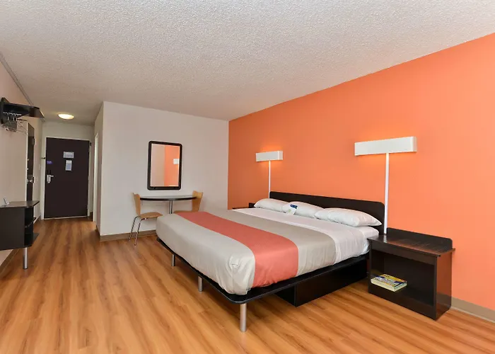 Hotel 6-fort Worth, Tx - Downtown East Fort Worth
